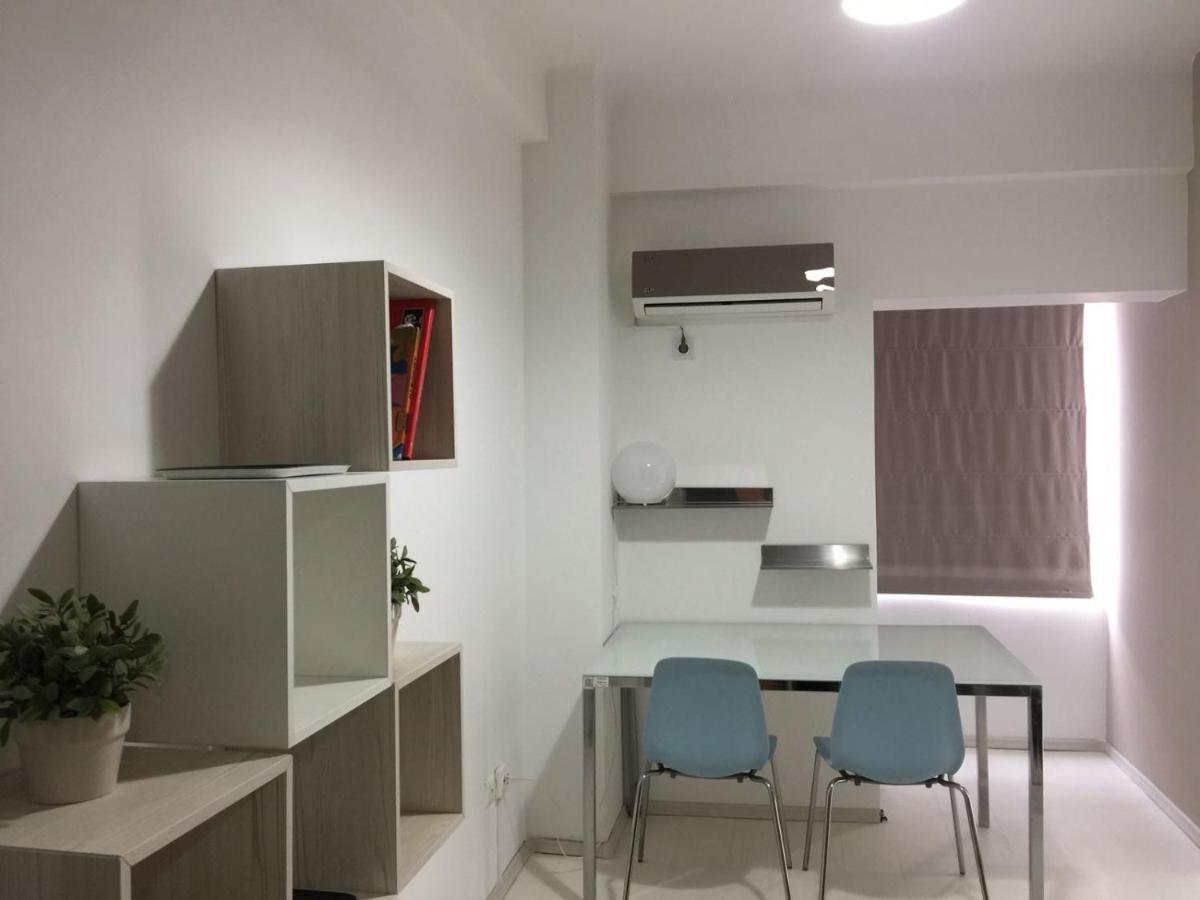 Superb Apartment In Center Бухарест Экстерьер фото